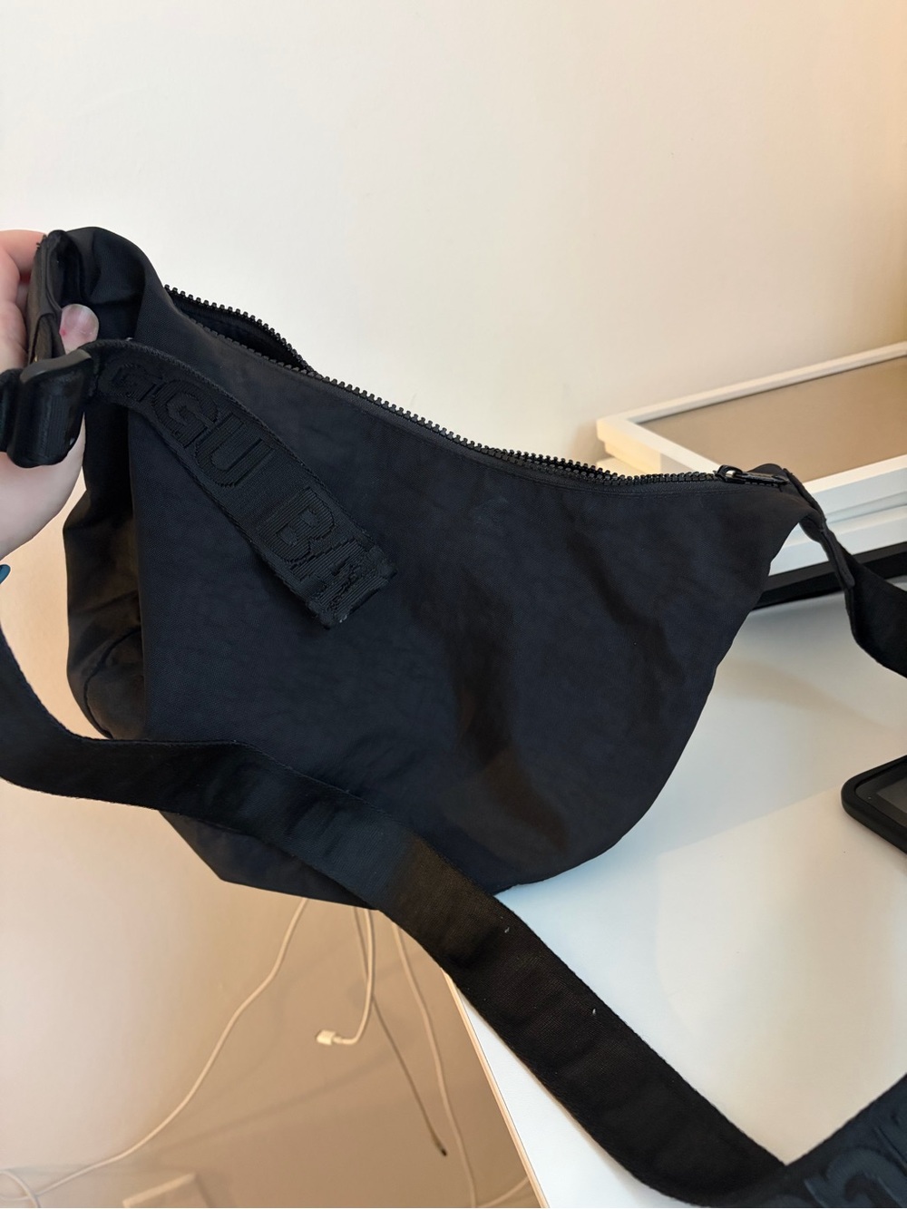 Black baggu medium nylon crescent